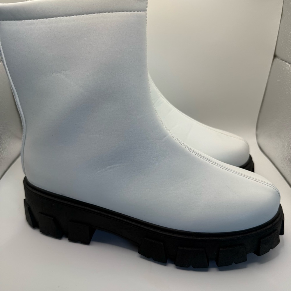 White Platform Boots - Picture 3 of 13